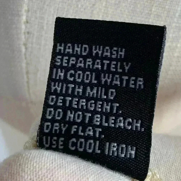 Strazzi Womens top size XL cream keyhole neck - Picture 9 of 10